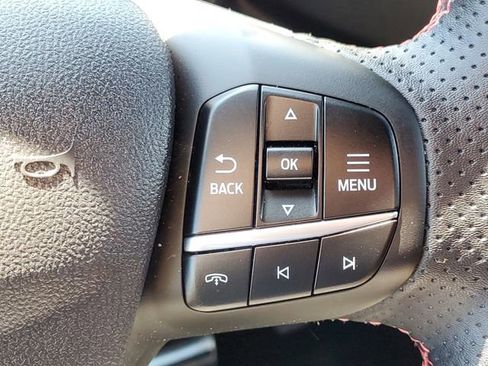Certified 2024 Ford Escape ST-Line Select w/ Tech Pack #1 AWD/4WD image 17