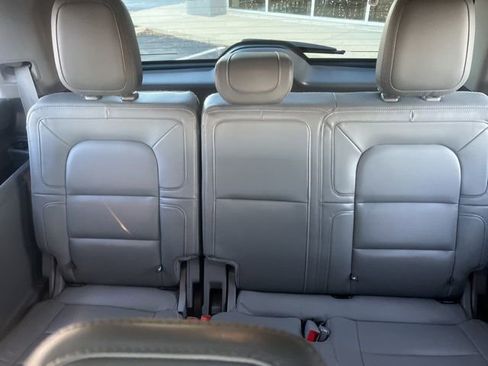 Used 2021 Lincoln Navigator Reserve w/ Equipment Group 208A image 19