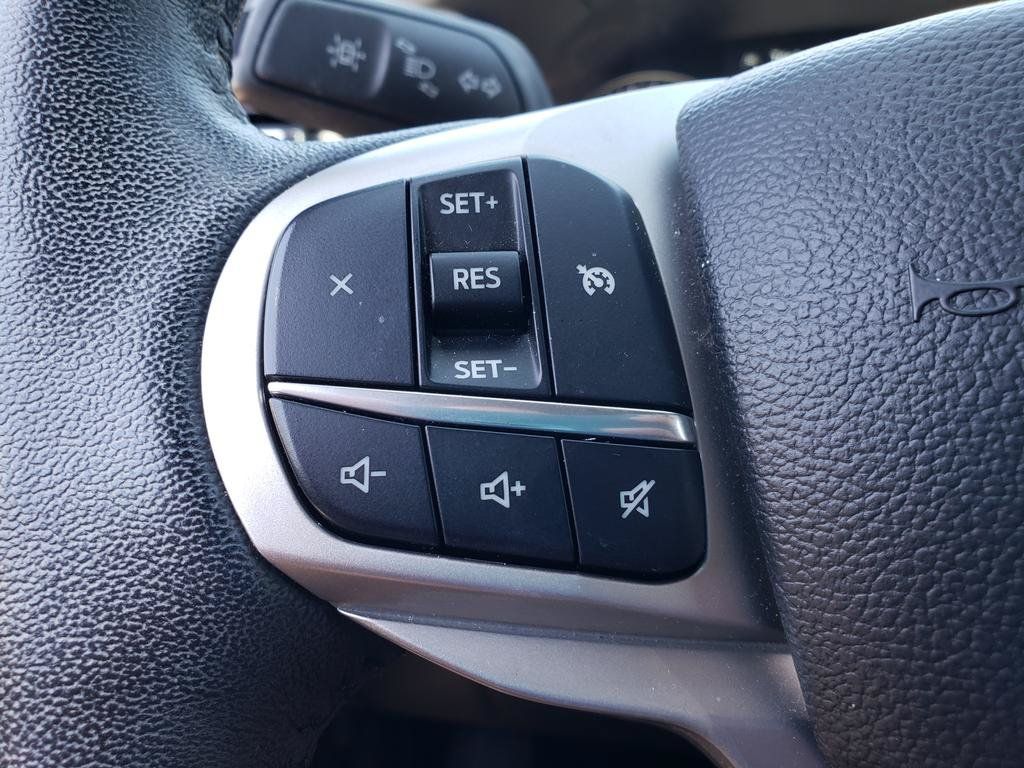 Used 2023 Ford Explorer XLT w/ Equipment Group 202A AWD/4WD image 19