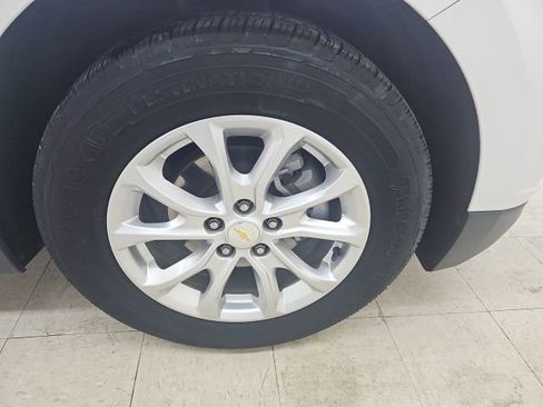 Used 2019 Chevrolet Equinox LT image 10