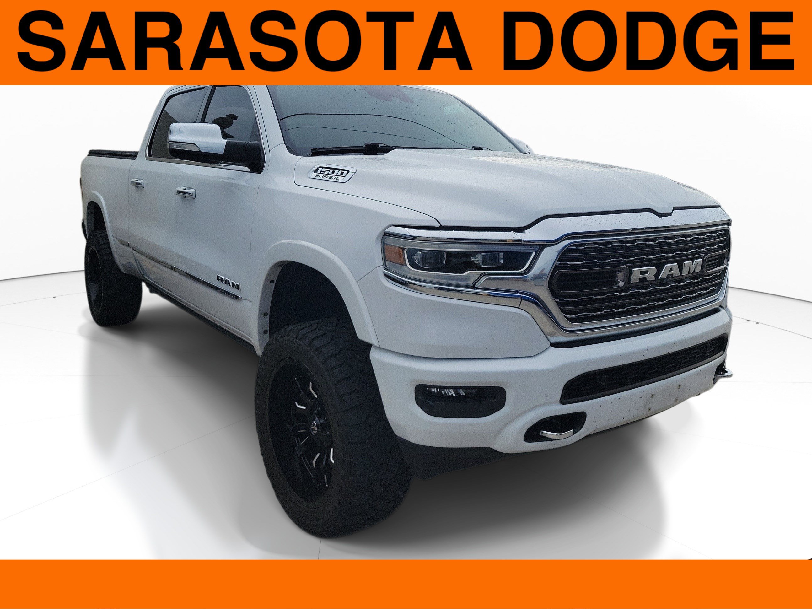 Used 2021 RAM 1500 Limited AWD/4WD image 1