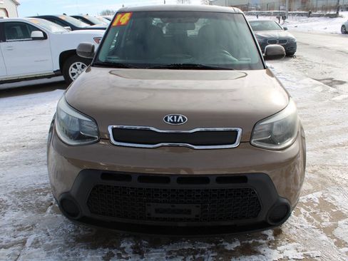 Used 2014 Kia Soul image 2
