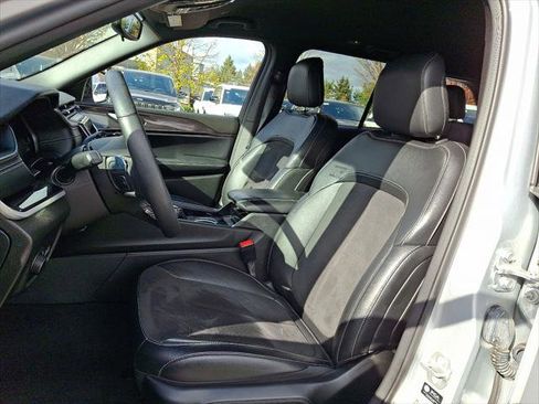 Certified 2022 Jeep Grand Cherokee Altitude image 24