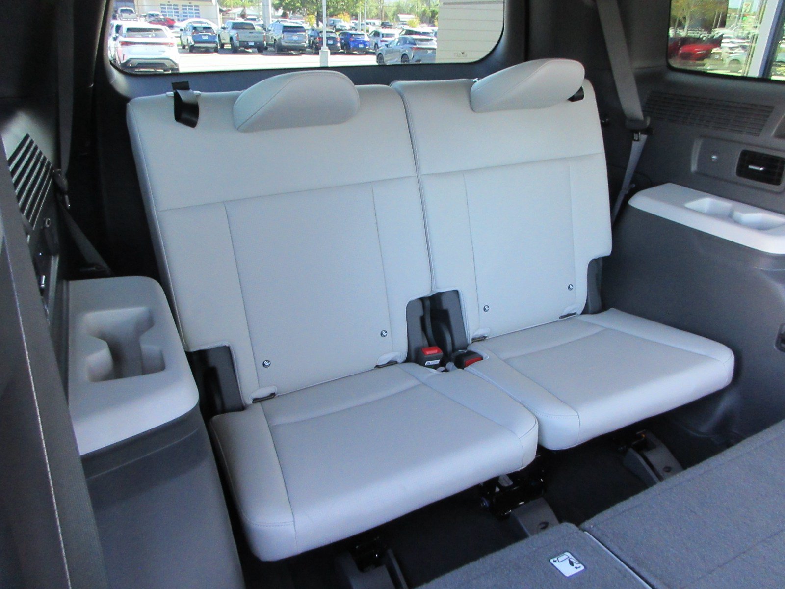 Used 2024 Hyundai Santa Fe Limited AWD/4WD image 19