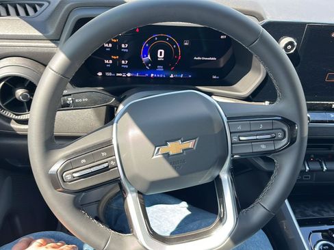 New 2026 Chevrolet Colorado W/T w/ WT Custom Package AWD/4WD image 10