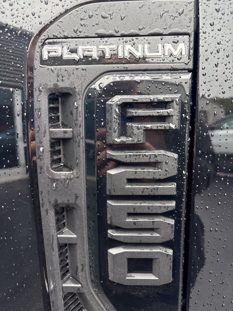Used 2025 Ford F250 Platinum AWD/4WD image 9