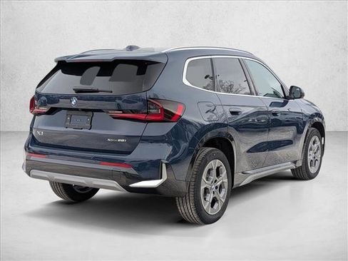 New 2026 BMW X1 xDrive28i w/ Convenience Package AWD/4WD image 2