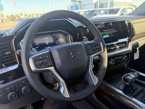 New 2026 Chevrolet Silverado 1500 LT Trail Boss w/ LPO, Dark Essentials Package image 25