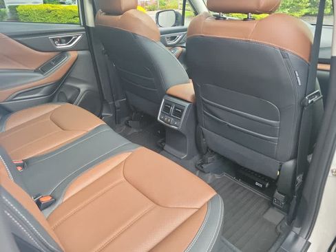 Certified 2024 Subaru Forester Touring AWD/4WD image 31