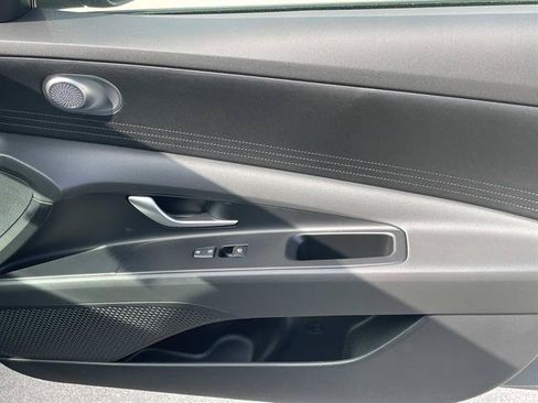 New 2026 Hyundai Elantra SE FWD image 25