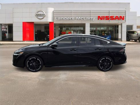 New 2026 Nissan Sentra SR w/ SR Premium Package image 6