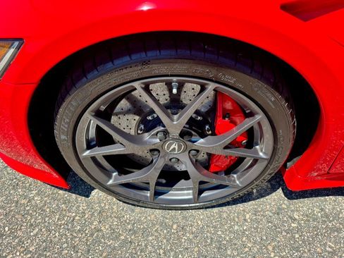 Used 2017 Acura NSX AWD/4WD image 40