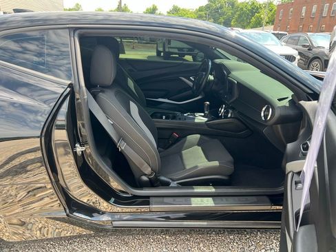 Used 2022 Chevrolet Camaro LT image 19