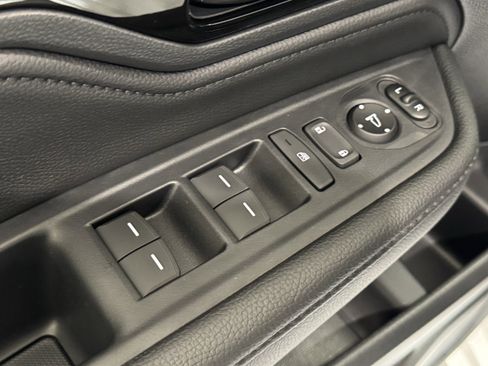 New 2026 Honda Odyssey Touring image 26