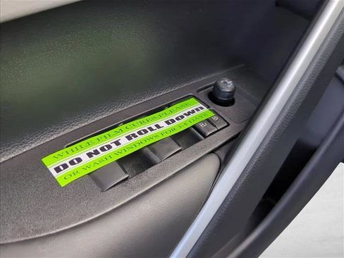 New 2026 Toyota Corolla Cross L image 11