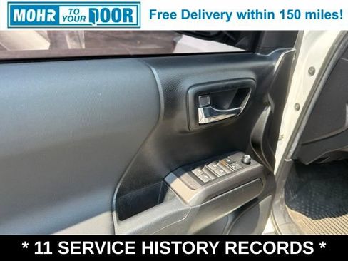 Used 2021 Toyota Tacoma TRD Off-Road w/ Technology Package AWD/4WD image 13