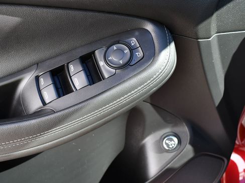 Used 2023 Buick Encore GX Select w/ Sport Touring Package image 14