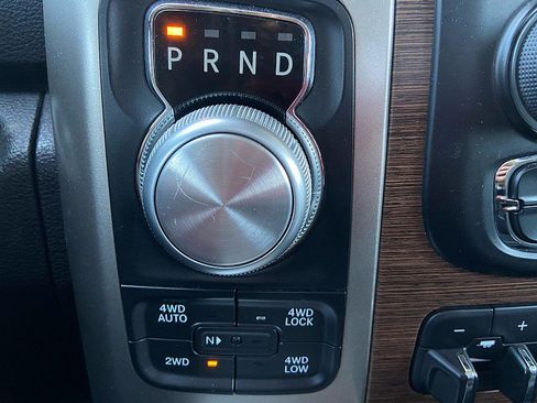 Used 2017 RAM 1500 Laramie image 28