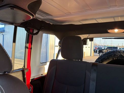 Used 2015 Jeep Wrangler Unlimited Sahara w/ Trailer Tow Group image 80