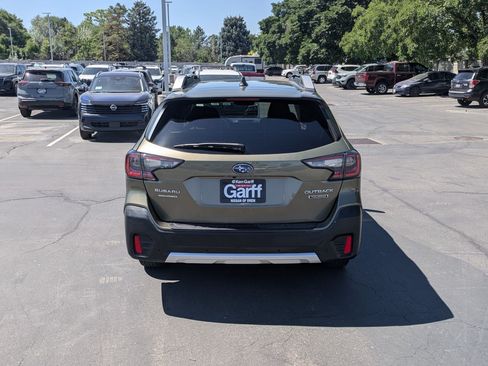 Used 2022 Subaru Outback Touring w/ Tech Package 2 AWD/4WD image 7
