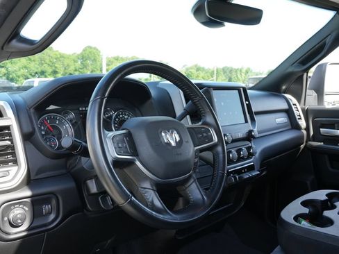 Used 2024 RAM 2500 Big Horn AWD/4WD image 15