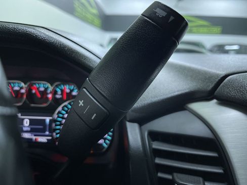 Used 2017 GMC Yukon XL SLT image 24