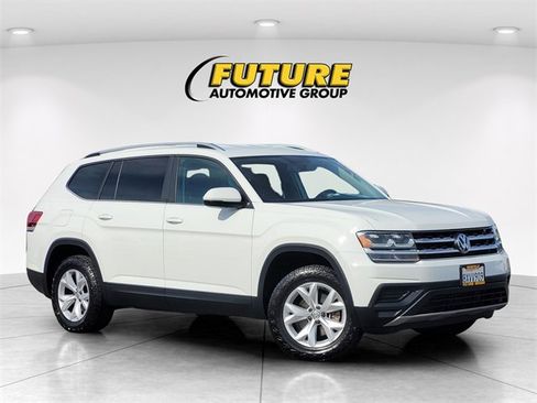 Used 2018 Volkswagen Atlas S image 1