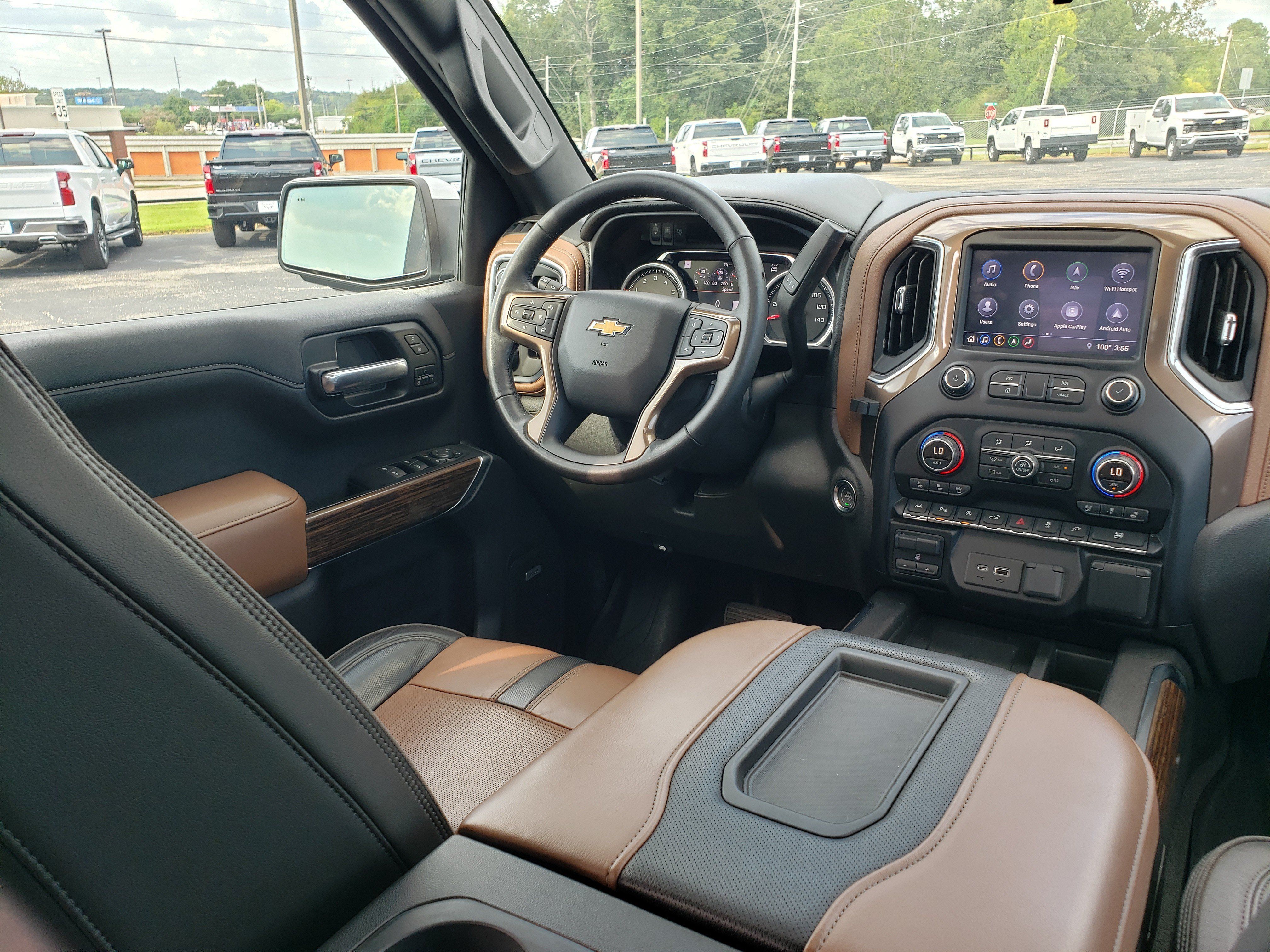 Used 2019 Chevrolet Silverado 1500 High Country w/ Technology Package AWD/4WD image 37