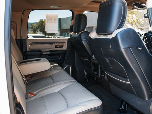 Used 2019 RAM 3500 Limited AWD/4WD image 33