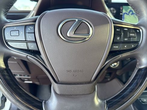 Used 2020 Lexus ES 350 w/ Premium Package image 19