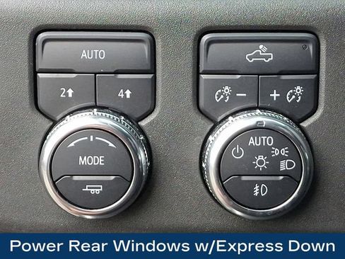 Used 2025 GMC Sierra 1500 Elevation AWD/4WD image 9