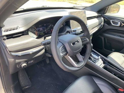 New 2026 Jeep Compass Latitude AWD/4WD image 45