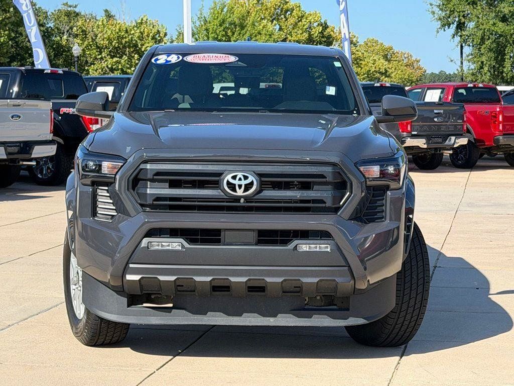 Used 2024 Toyota Tacoma SR5 RWD image 2