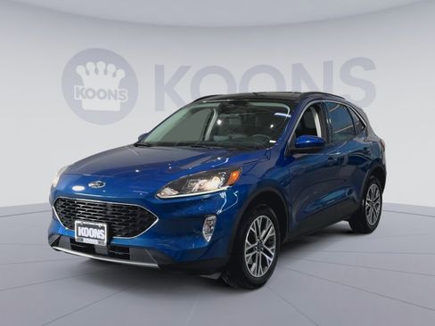 Used 2022 Ford Escape SEL image 5