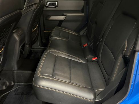 Used 2022 Ford Bronco Badlands w/ Sasquatch Package image 36