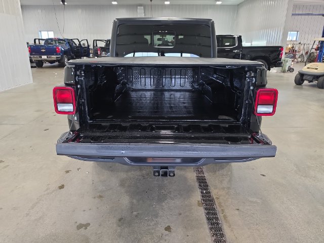 Used 2021 Jeep Gladiator Sport AWD/4WD image 26