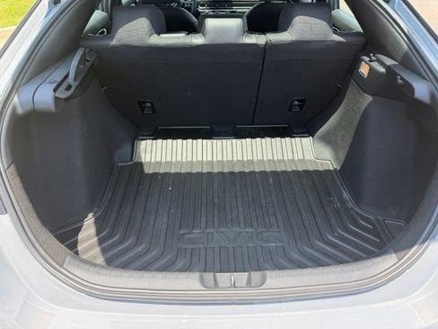 Used 2025 Honda Civic Sport image 5