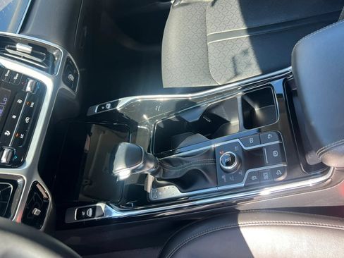 Used 2022 Kia Sorento SX AWD/4WD image 16