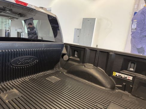 Used 2024 Ford F150 XLT image 7