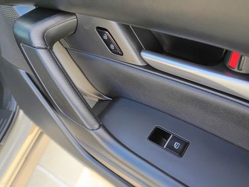 Certified 2025 MAZDA CX-50 AWD 2.5 Turbo w/ Premium Pkg image 11