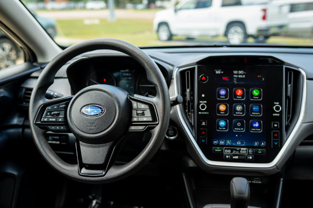 Certified 2024 Subaru Crosstrek 2.0i Premium AWD/4WD image 6