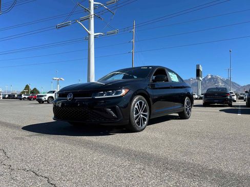 New 2026 Volkswagen Jetta Sport FWD image 5