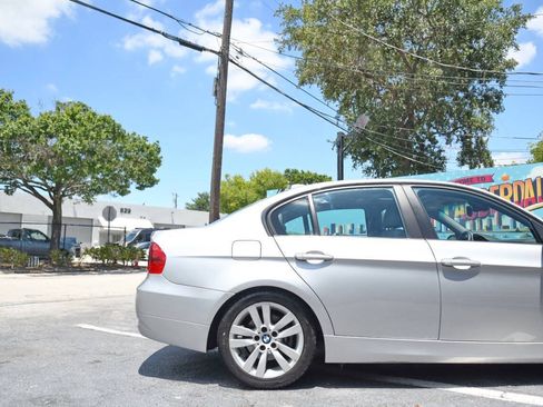 Used 2006 BMW 325i Sedan RWD image 27