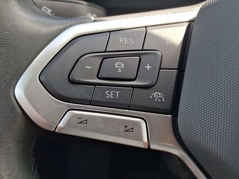 Used 2024 Volkswagen Jetta SEL FWD image 21