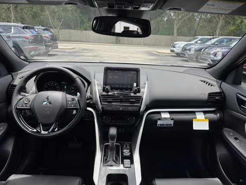 New 2025 Mitsubishi Eclipse Cross SEL image 25