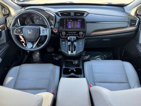 Used 2019 Honda CR-V Touring image 2