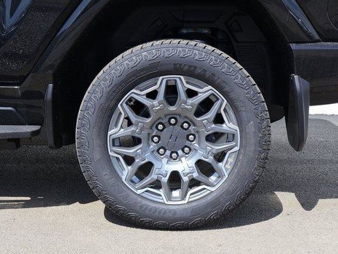 New 2025 GMC Hummer EV 3X w/ Battery Pack, 24 Module Pack image 36