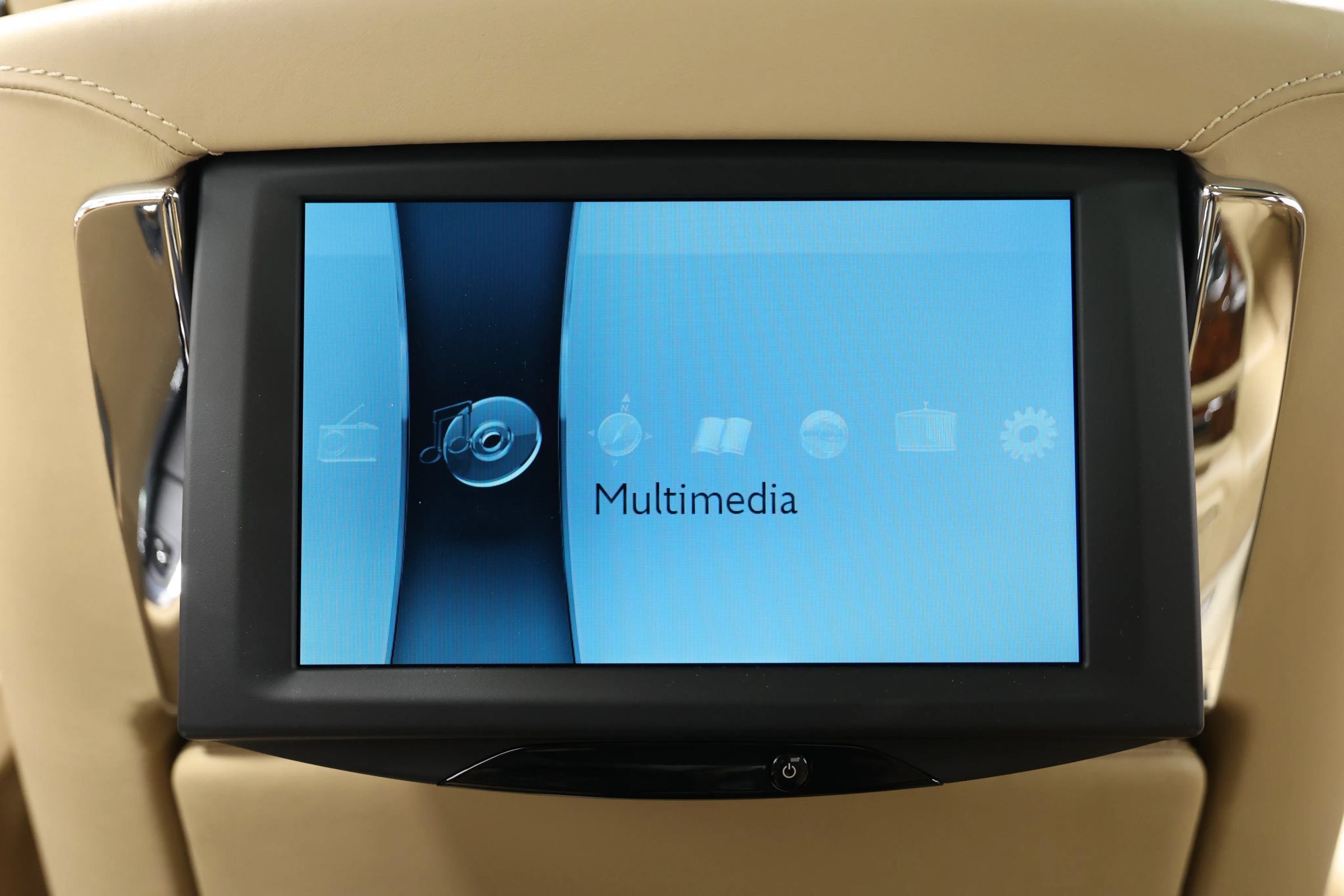 Used 2015 Rolls-Royce Ghost RWD image 65