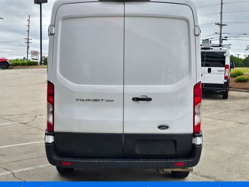 Used 2023 Ford Transit 250 Medium Roof RWD image 6