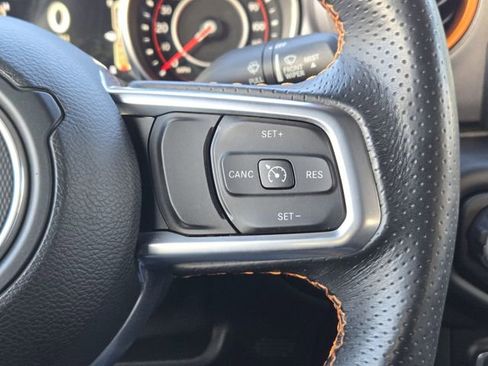 Used 2020 Jeep Gladiator Mojave image 30